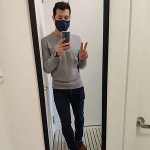 Meet your Posher, Adam